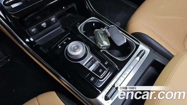 Kia Carnival 2023 thumb 9