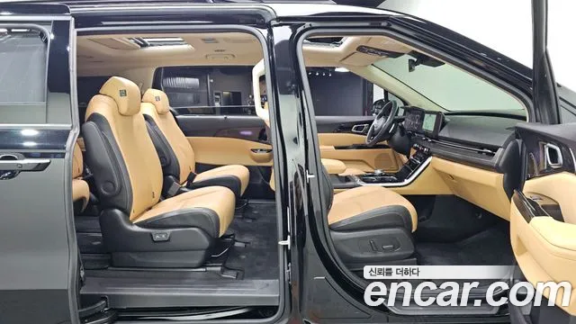 Kia Carnival 2023 thumb 12