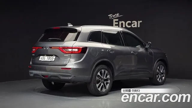 Renault-KoreaSamsung Koleos 2017 thumb 2