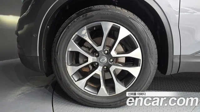 Renault-KoreaSamsung Koleos 2017 thumb 5