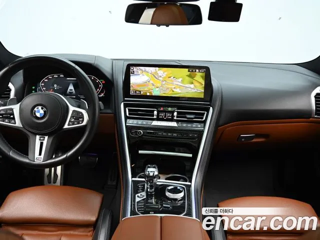 BMW 8-Series 2024 thumb 7