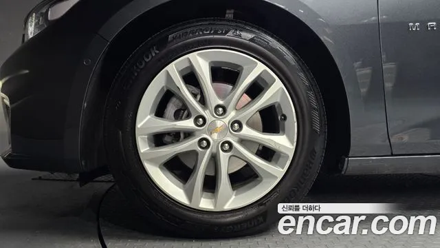 ChevroletGMDaewoo Malibu 2017 thumb 5