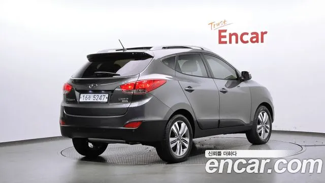 Hyundai Tucson 2009 thumb 2