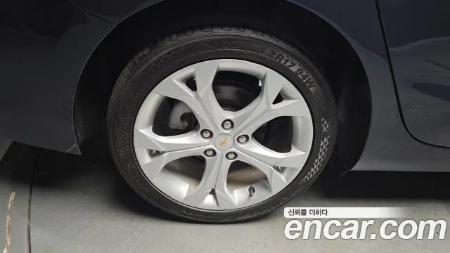 ChevroletGMDaewoo Cruze 2017 thumb 5