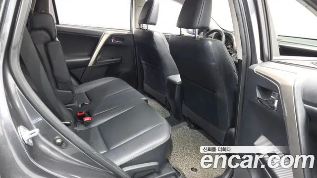 Toyota RAV4 2014 thumb 12