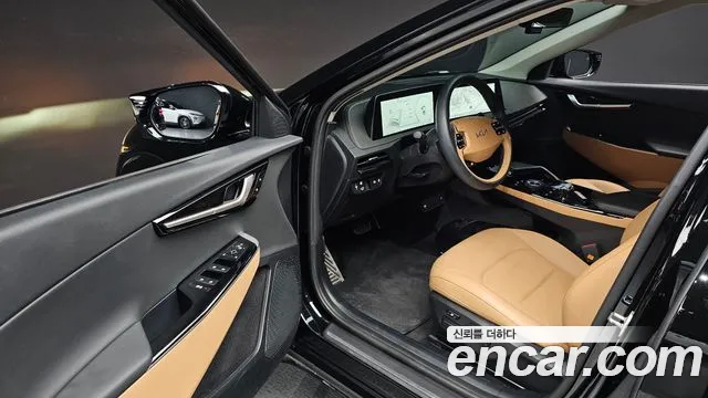 Kia EV6 2023 thumb 9