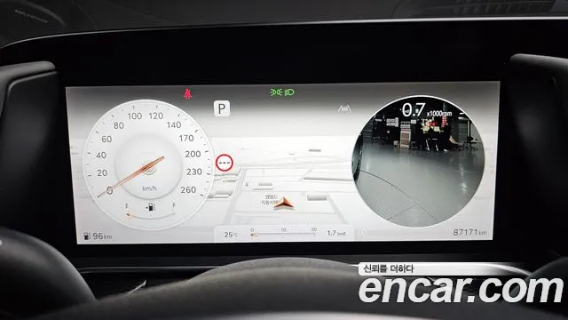 Genesis G90 2022 thumb 8