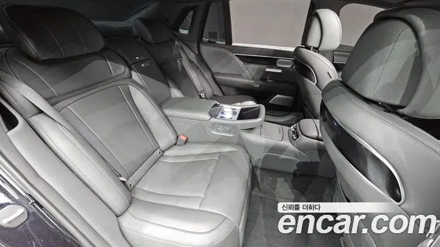 Genesis G90 2022 thumb 11