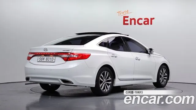 Hyundai Grandeur 2012 thumb 2