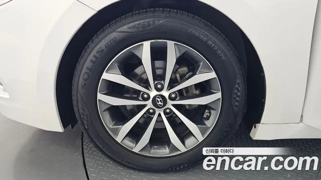 Hyundai Grandeur 2012 thumb 5