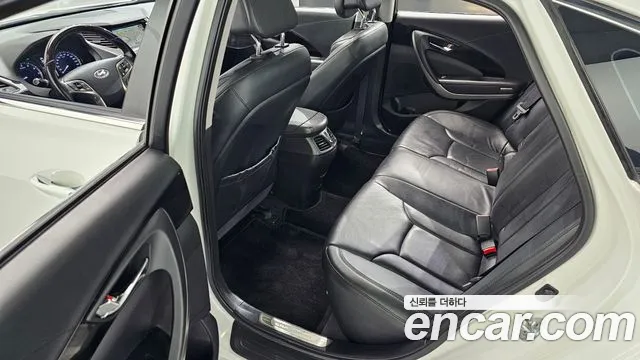 Hyundai Grandeur 2012 thumb 11