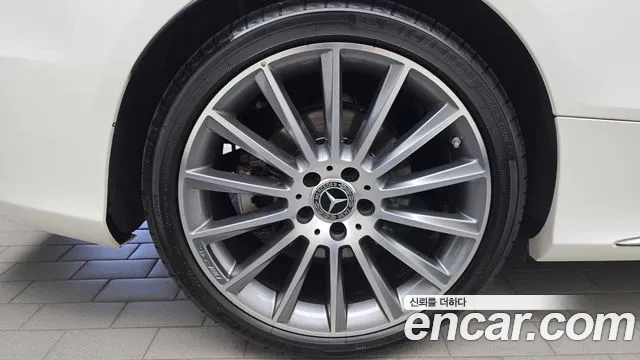 Mercedes-Benz C-Класс 2023 thumb 5