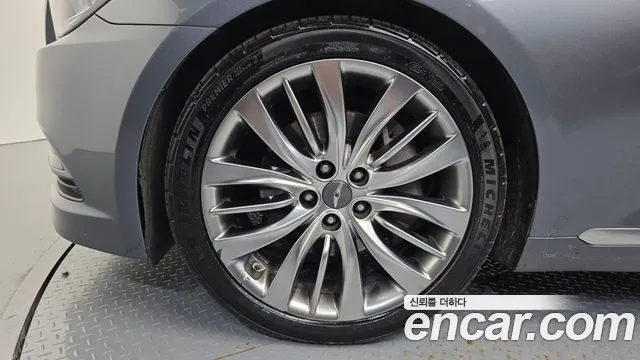 Hyundai Genesis 2014 thumb 5