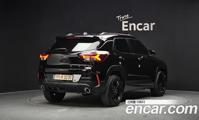 ChevroletGMDaewoo TrailBlazer 2022 thumb 2