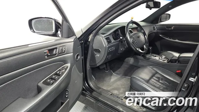 Hyundai Genesis 2012 thumb 10