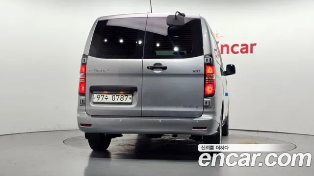 Hyundai Starex 2019 thumb 4