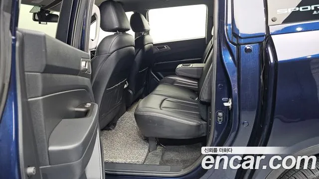 KG_Mobility_Ssangyong Rexton 2018 thumb 11