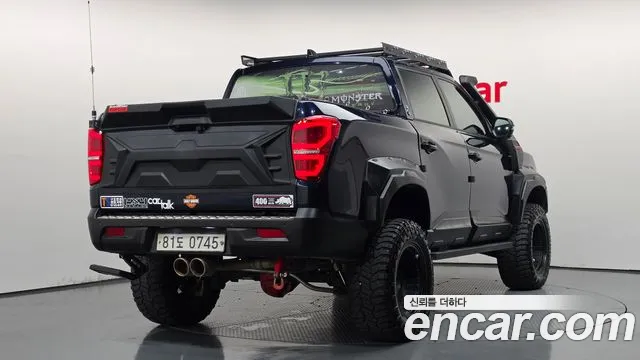 KG_Mobility_Ssangyong Rexton 2019 thumb 2
