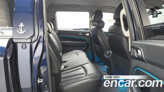 KG_Mobility_Ssangyong Rexton 2019 thumb 11