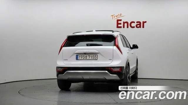Kia Niro 2022 thumb 4