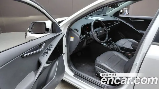 Kia Niro 2022 thumb 10