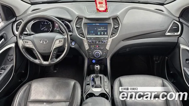 Hyundai Santa Fe 2016 thumb 7