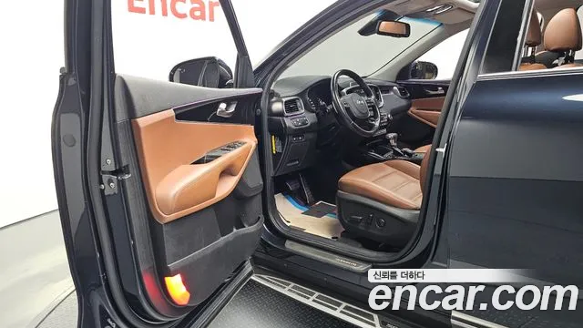 Kia Sorento 2018 thumb 10