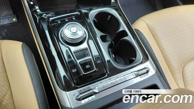 Kia Carnival 2022 thumb 9