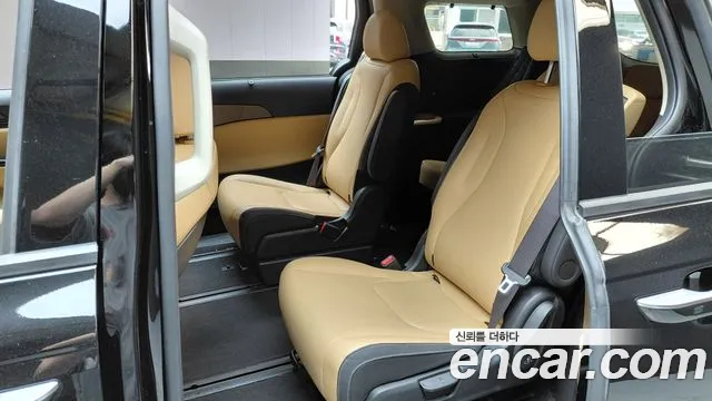 Kia Carnival 2022 thumb 12