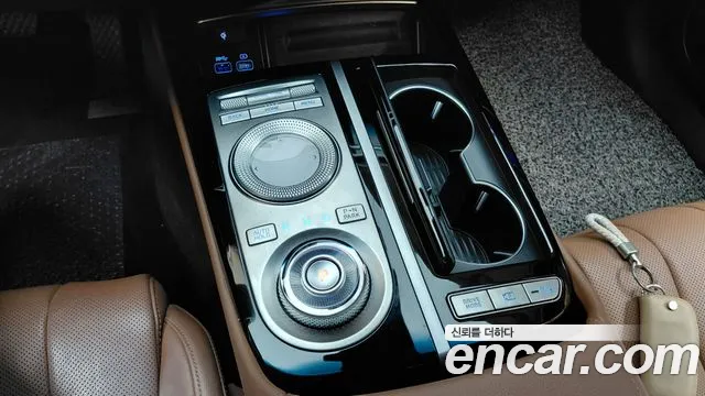 Genesis G80 2022 thumb 9
