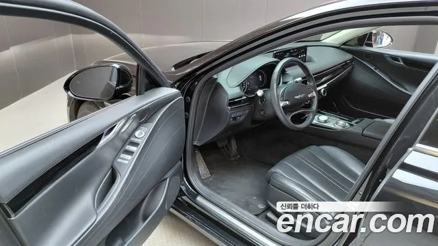 Genesis G80 2022 thumb 10