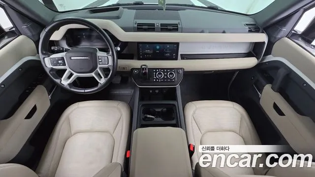 Land Rover Defender 2023 thumb 7