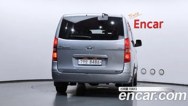 Hyundai Starex 2012 thumb 4