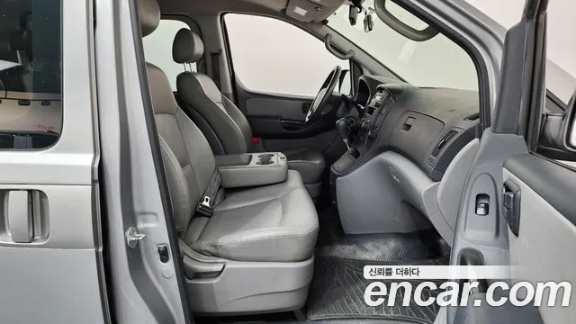 Hyundai Starex 2012 thumb 11