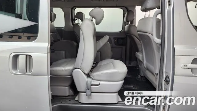 Hyundai Starex 2012 thumb 12