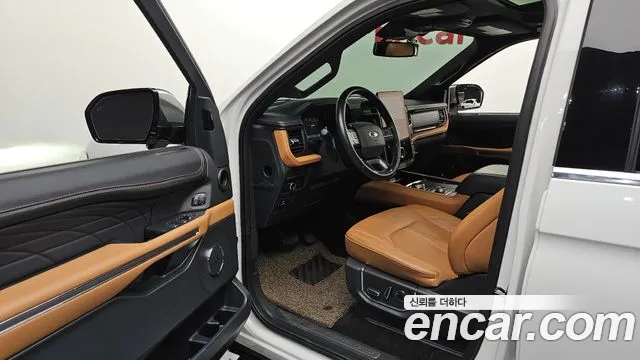 Ford Expedition 2023 thumb 9