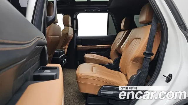 Ford Expedition 2023 thumb 10