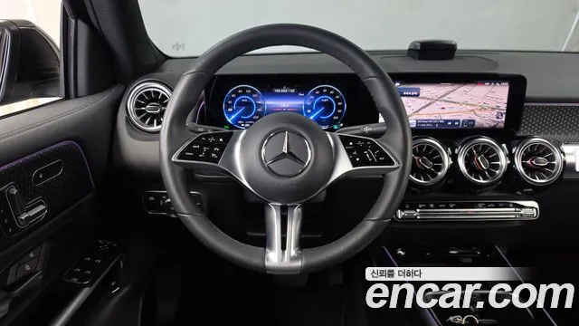 Mercedes-Benz EQB 2026 thumb 12