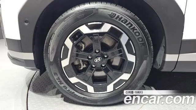 Hyundai Santa Fe 2023 thumb 5