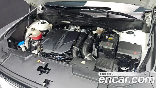 Hyundai Santa Fe 2023 thumb 6