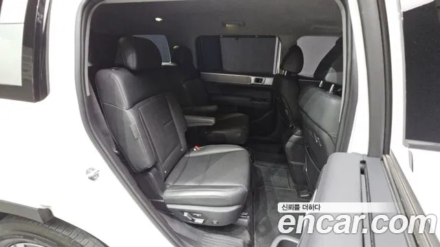 Hyundai Santa Fe 2023 thumb 11