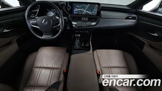 Lexus ES 2025 thumb 6