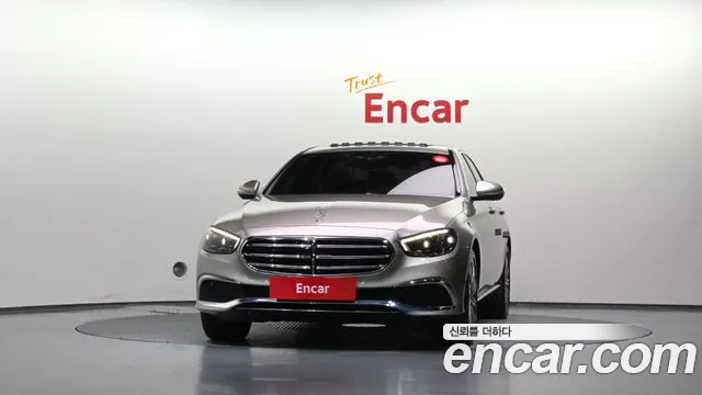 Mercedes-Benz E-Класс 2022 thumb 3