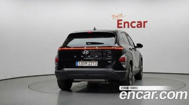 Hyundai Kona 2023 thumb 4