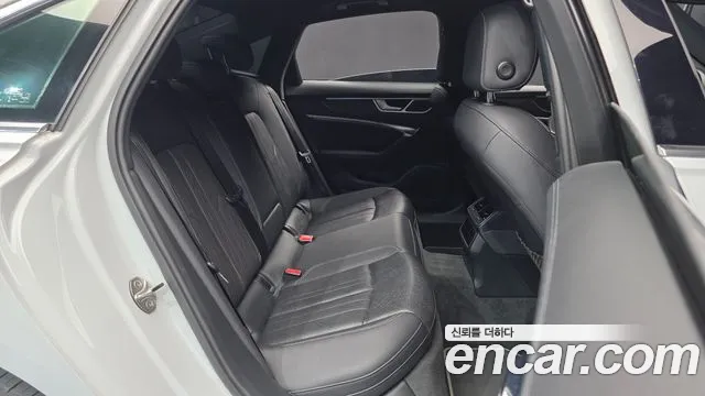 Audi A6 2020 thumb 12