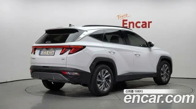 Hyundai Tucson 2023 thumb 2