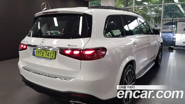 Mercedes-Benz GLS 2026 thumb 4