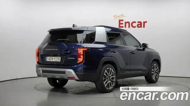 KG_Mobility_Ssangyong Torres 2022 thumb 2