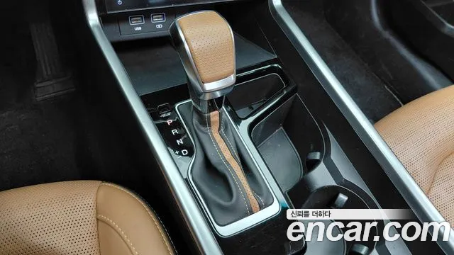 KG_Mobility_Ssangyong Torres 2022 thumb 9
