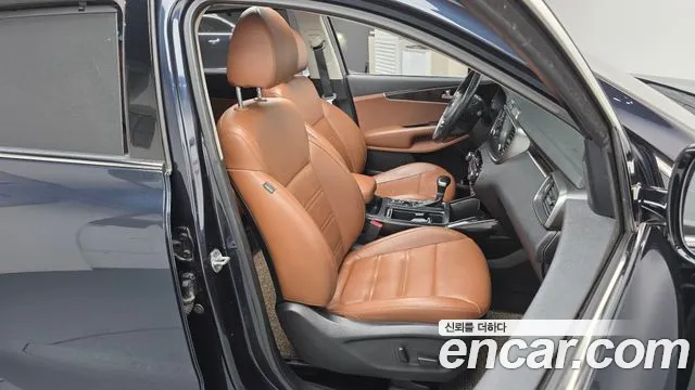 Kia Sorento 2017 thumb 11